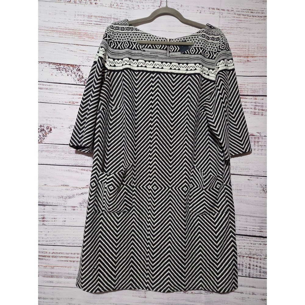 Gabby Skye Womens Plus 16W Black White Chevron Geometric Shift Pocket Dress